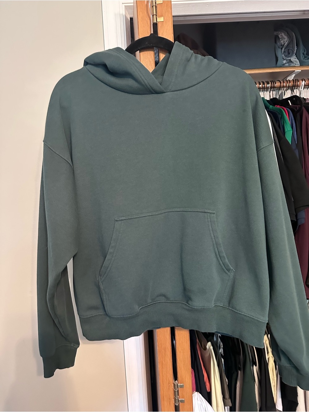Subcategory selection for men's garment image